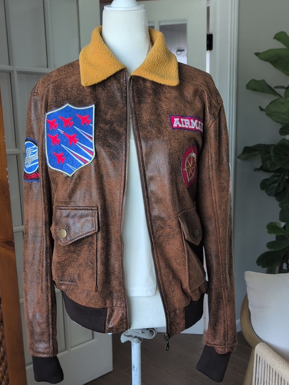 Top Gun Maverick Jacket Men's Large Spirit Halloween Costume Faux Leather Bomber